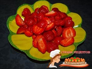 песочный пирог с клбуникой